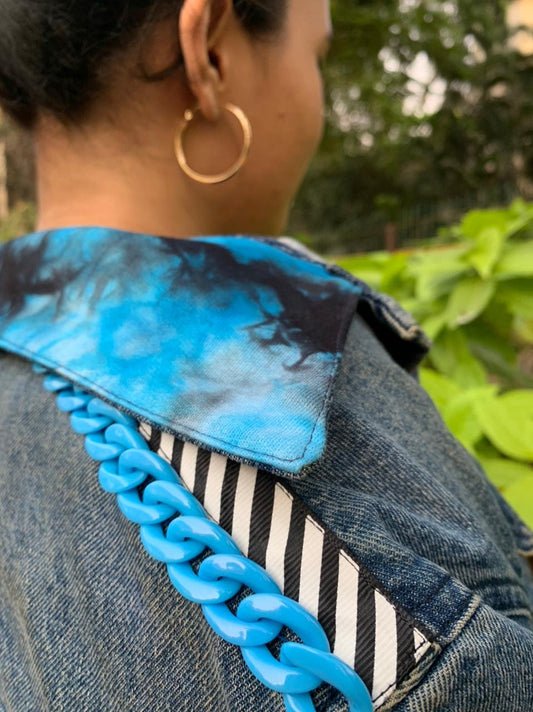 tie and dye collar